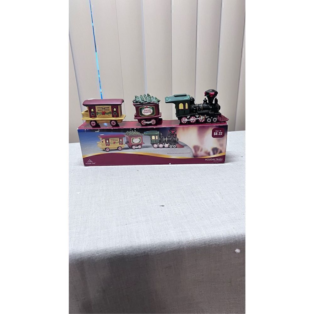 HOLIDAY TIME HOLIDAY TRIAN 3 PEICE